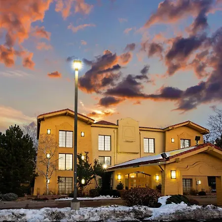 Ramada By Wyndham Westminster Denver-2